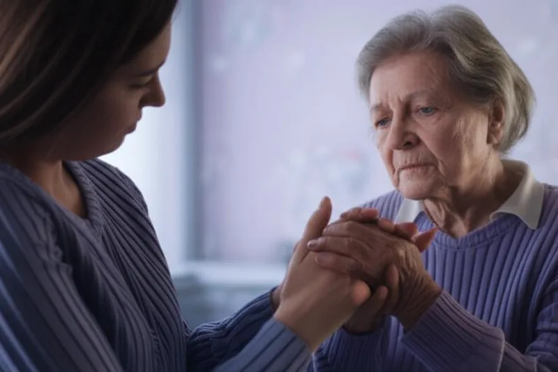 ඩිමෙන්ෂියාවාව (Dementia) තියෙන කෙනෙක්ට තියෙන ප්රතිකාර මොනවාද? අපි මේ ගැන කතා කරමු