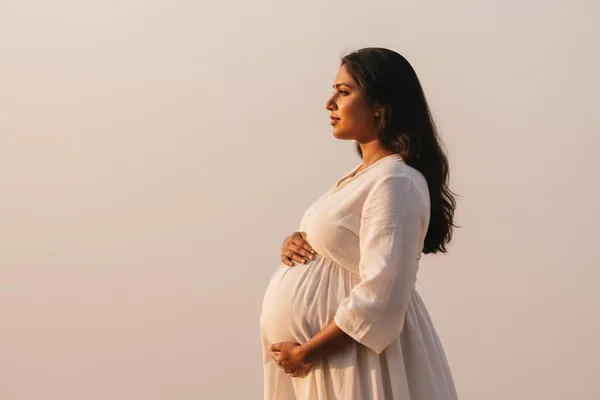බබා එන්න පරක්කුද? ඩොක්ටර් දුන්නු දවසත් (Due Date) පහු වෙලාද? අපි මේ ගැන කතා කරමු!